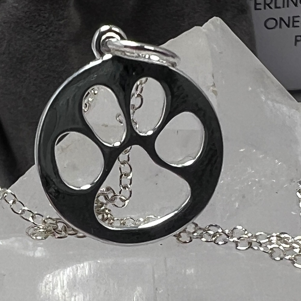 Avon Sterling Silver Cat Mom Paw Print Double Sided Pendant Necklace 925